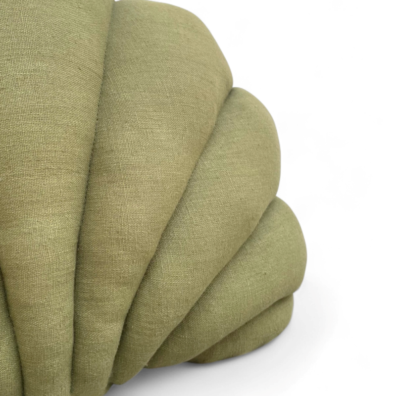  Shell-Shaped Decorative Pillow