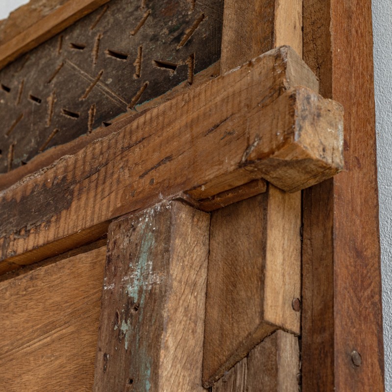 Carved Arch Mirror 