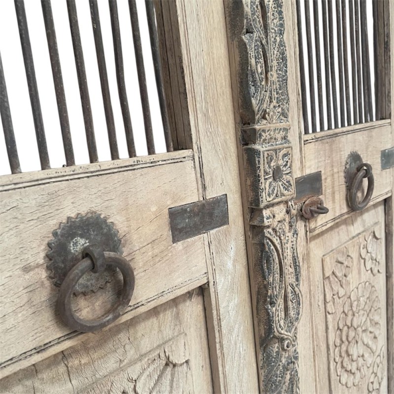 Handcrafted Carved Wooden Doors