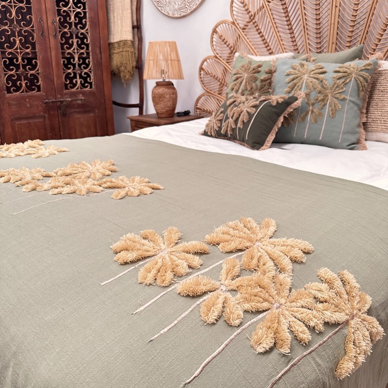 Palm Tree Throw 
