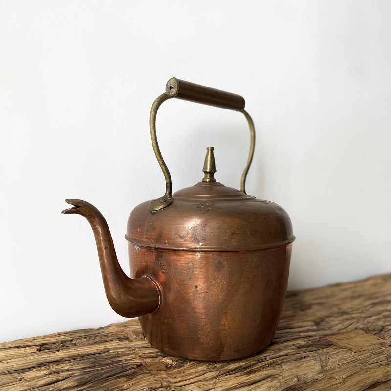 Old Copper Kettle