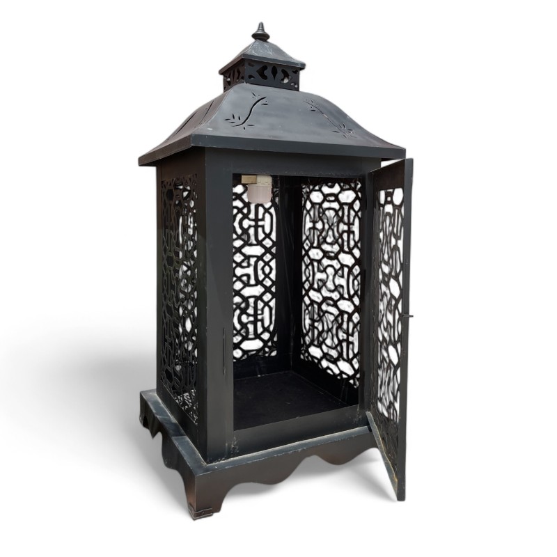 Black Moroccan-Style Lantern with Cutout Pattern