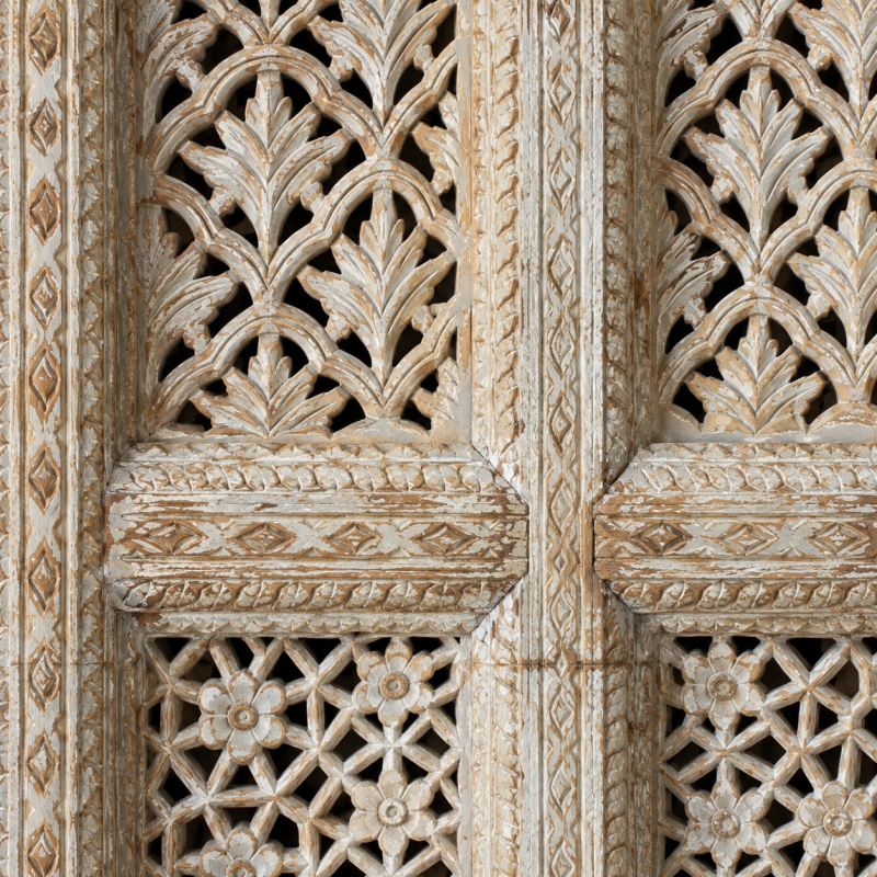 Jali Section Panel – Whitewashed Wood